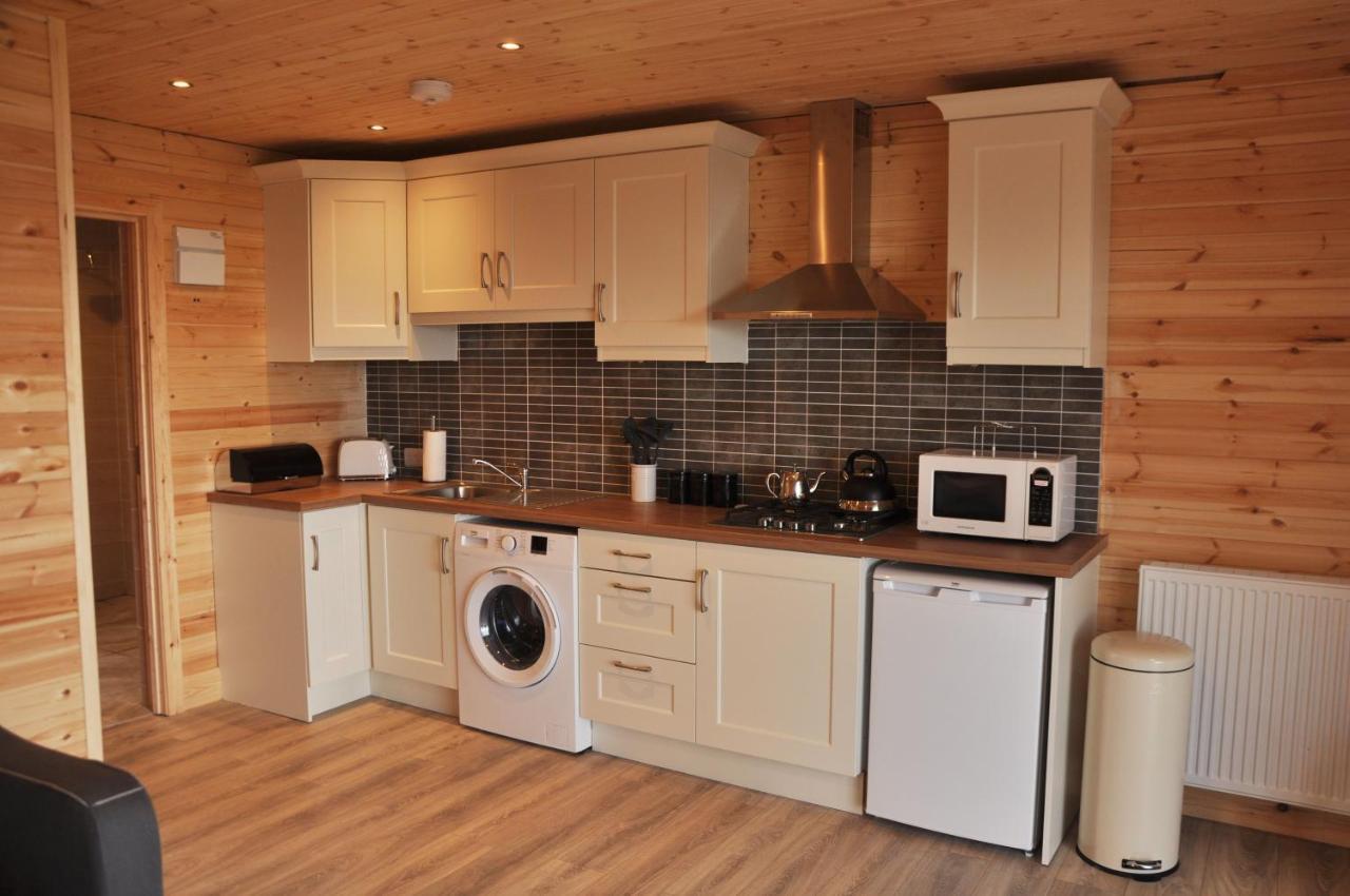 Foyle View Cabin กรีนแคสเซิล ภายนอก รูปภาพ
