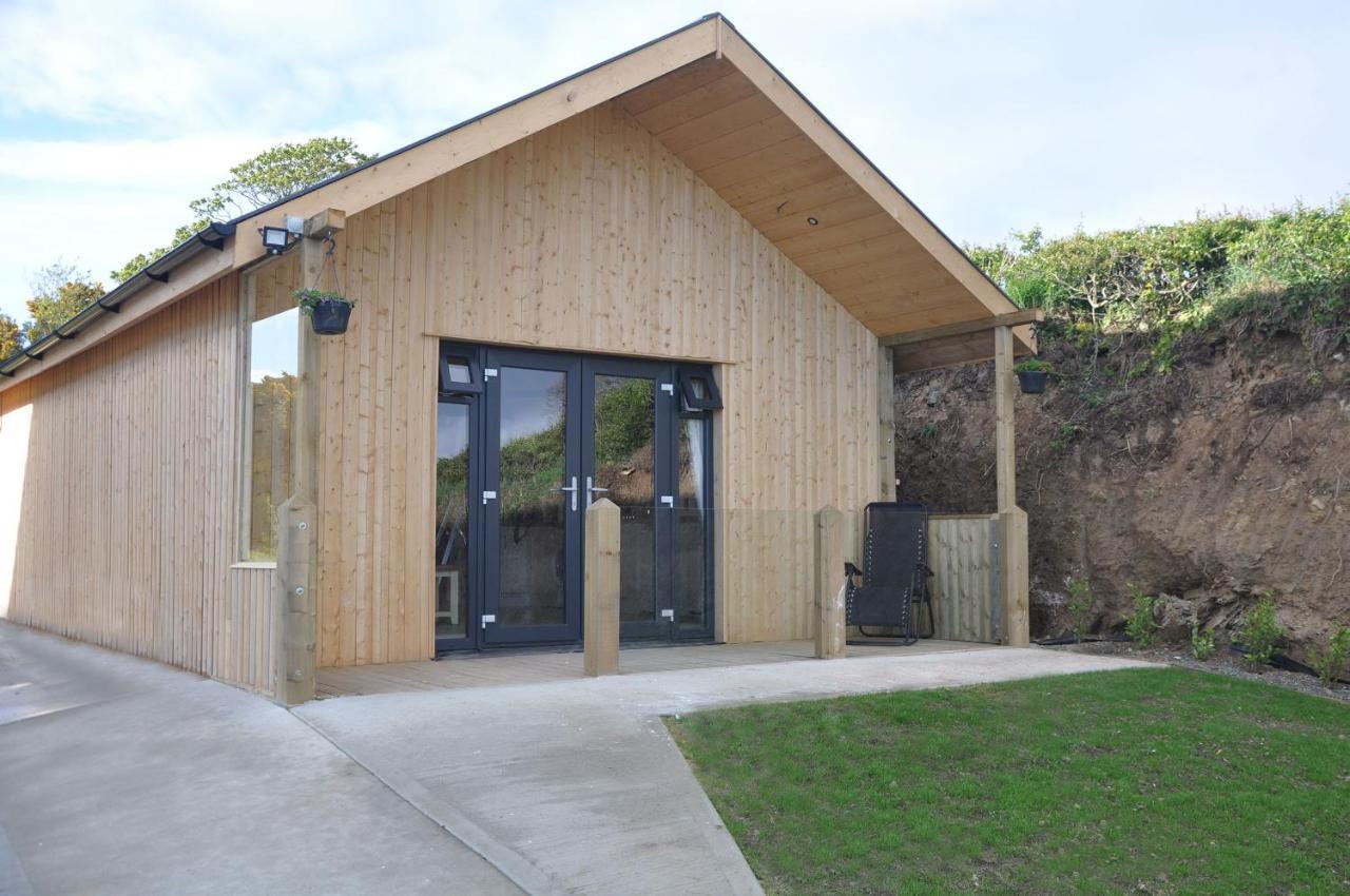 Foyle View Cabin กรีนแคสเซิล ภายนอก รูปภาพ